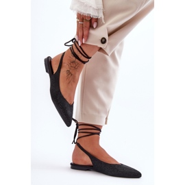 Naisten nauhoitettavat balerinat, jotka on koristeltu mustilla Jange-napeilla musta 2