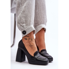 Alisa Mustat korkokengät 2