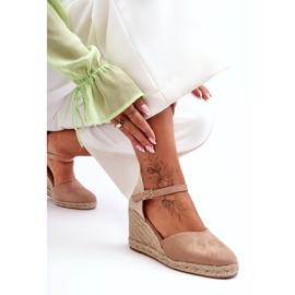 Suede Beige Wedge Sandaalit 2