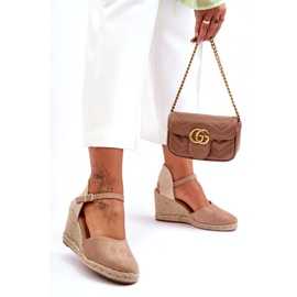 Suede Beige Wedge Sandaalit 6