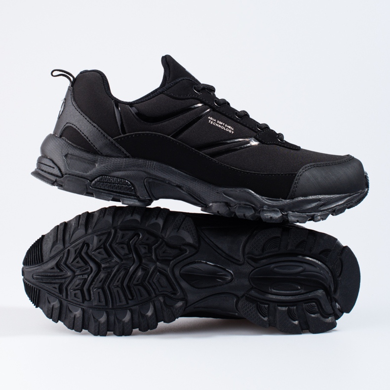 Miesten vaelluskengät DK musta 1