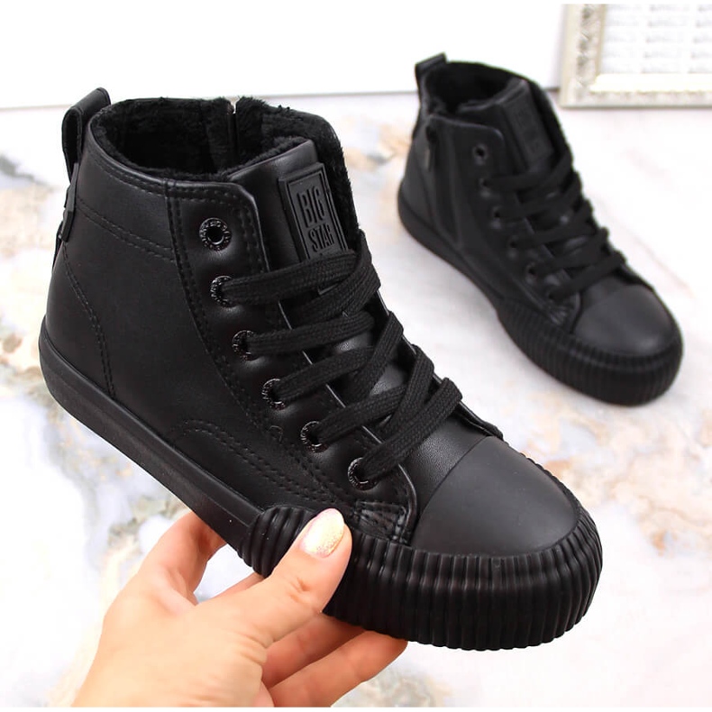 Lasten eristetyt tennarit nauhoilla ja vetoketjuilla musta Big Star MM374014 1