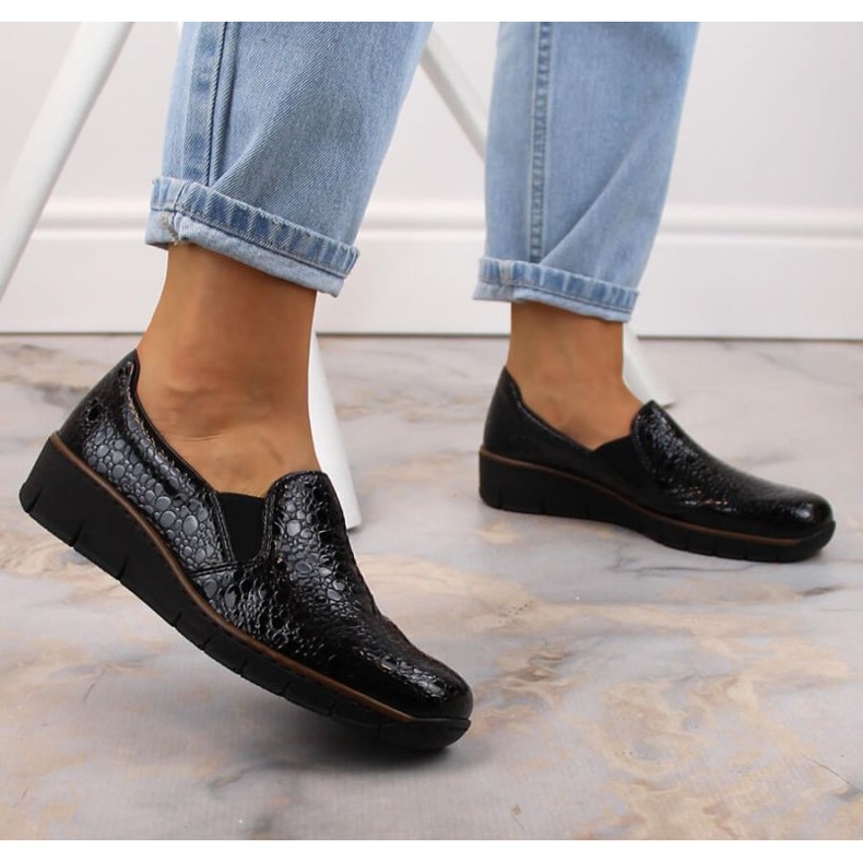 Mukavat Rieker kengät W RKR166C krokotiilin musta 2