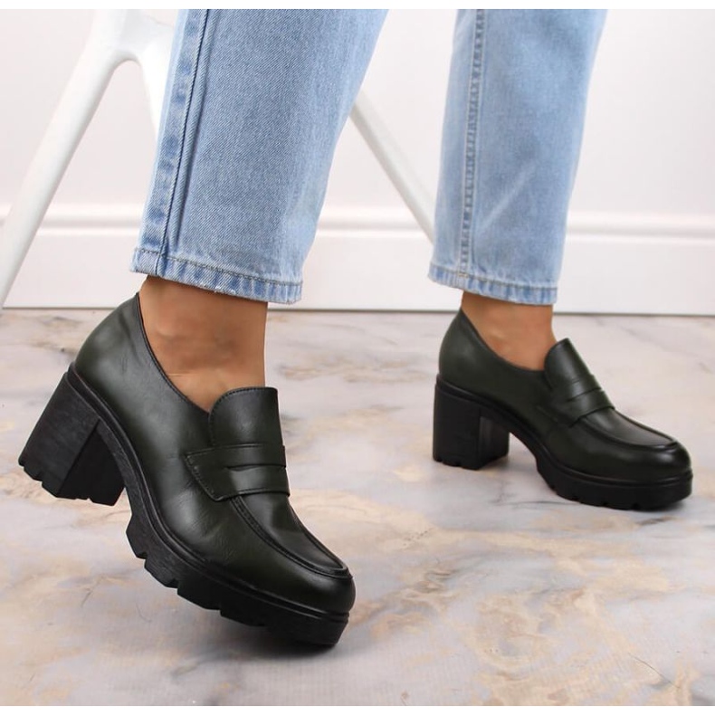 Kengät postiin Potocki W WOL166B vihreä 2