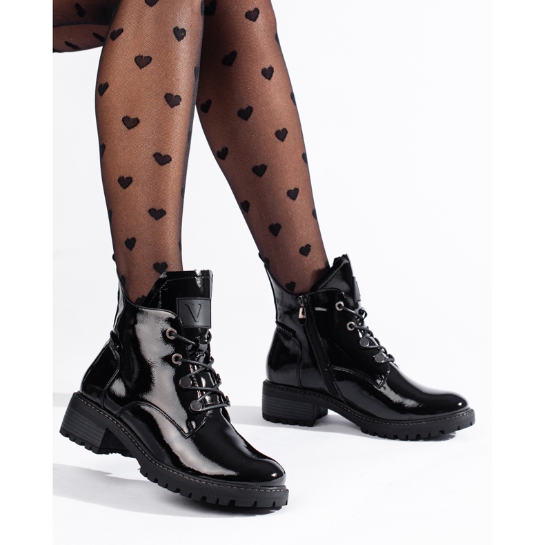 Vinceza naisten mustat lakatut saappaat 1