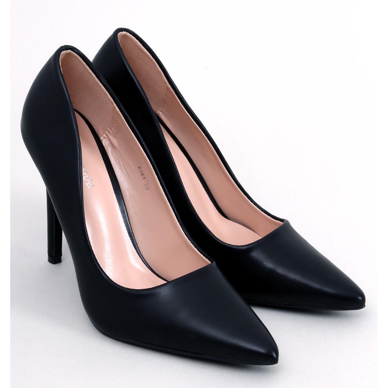 Carra Black stiletto-pumput musta 1