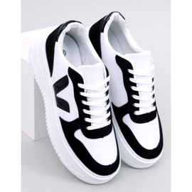 Pyles Mustat naisten tennarit valkoinen 1