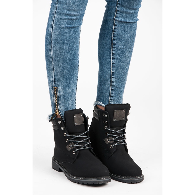 Queentina Trappers lämmityksellä musta 1