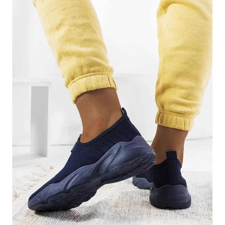 BM Aaron laivastonsiniset lenkkarit sininen 2