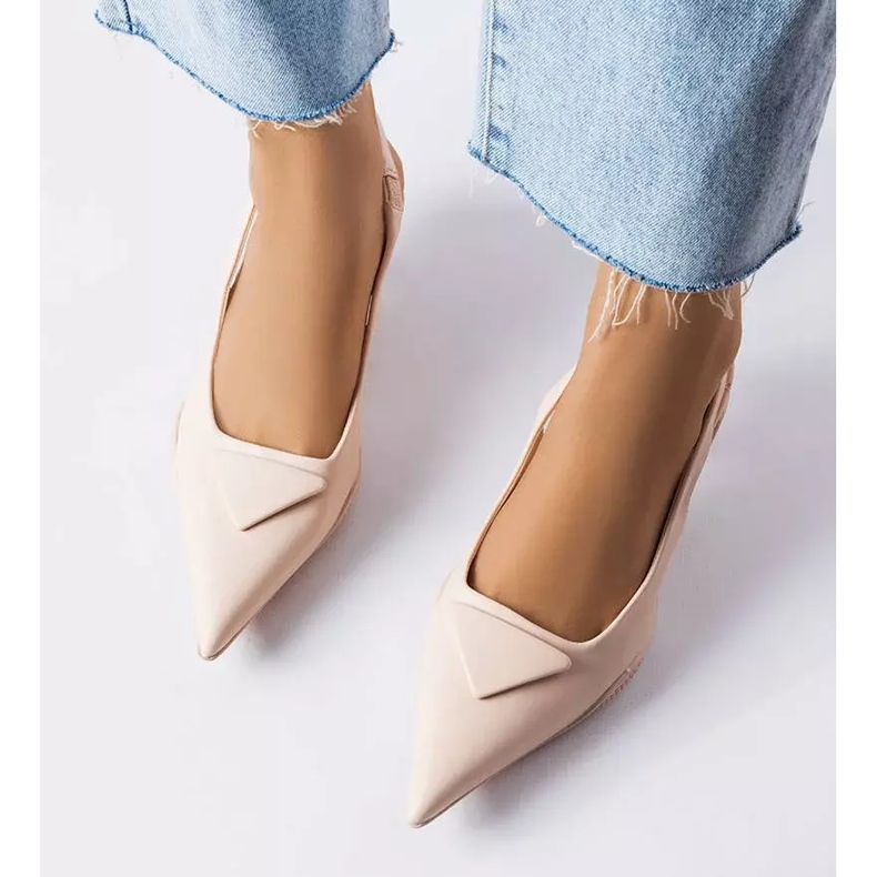 Labonté beiget matalakorkoiset sandaalit 2