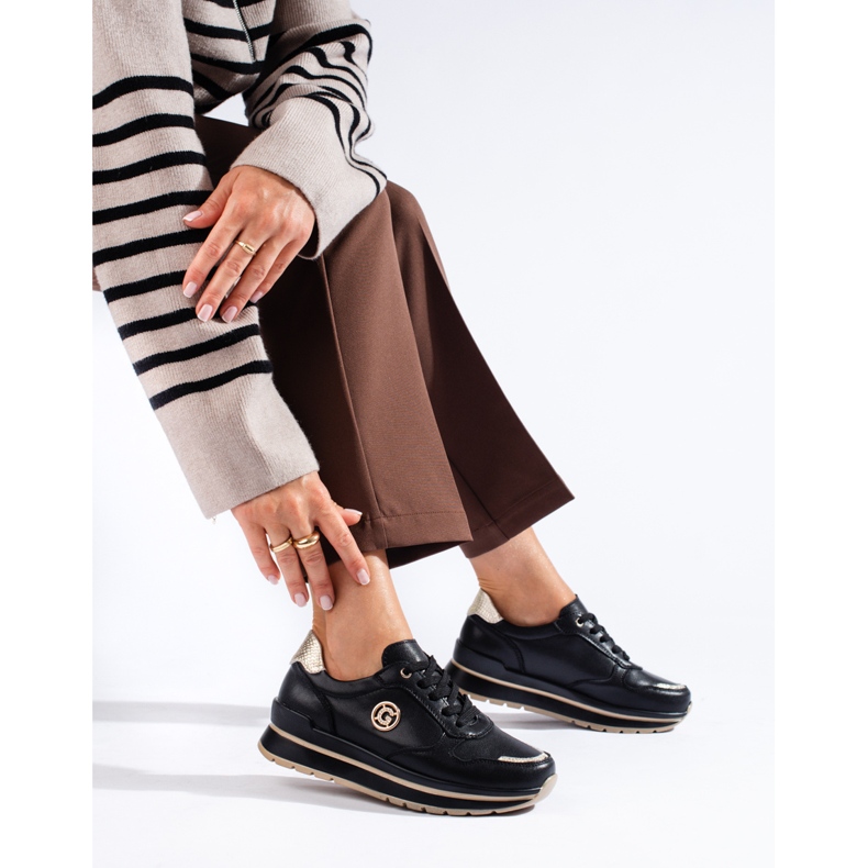 Shelovetin mustat nahkaiset tennarit 1