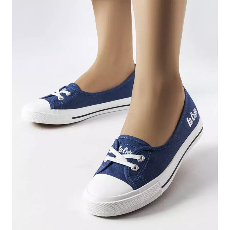 Tummansiniset Lee Cooper LCW-23-31-1789L lenkkarit sininen 1