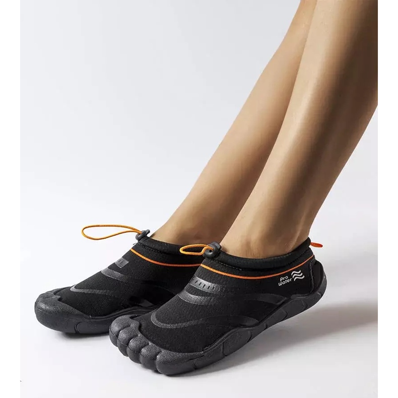 ProWater Mustat vesikengät 1