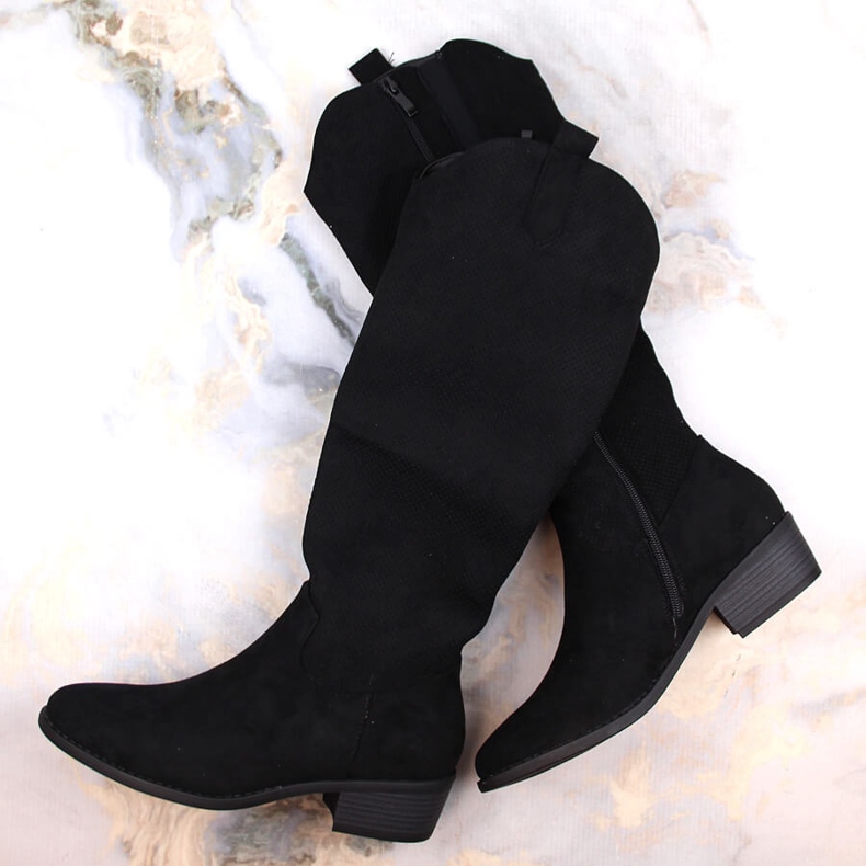 Naisten mokkaeristetyt saappaat mustat Jezzi RMR2353-4 1