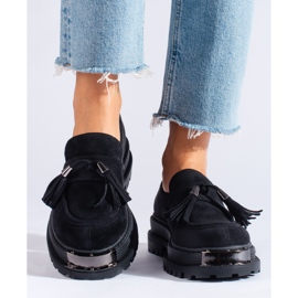 Shelovetin mustat mokkanahkaiset tupsut 1