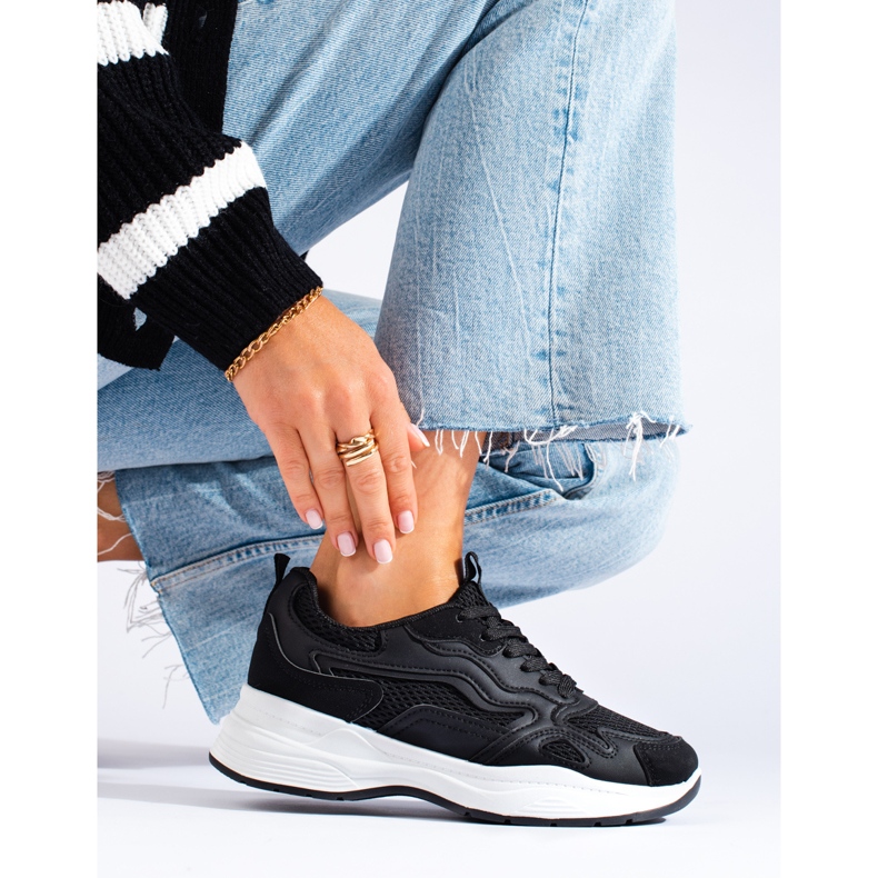 Shelovet naisten mustat nauhalliset tennarit 1