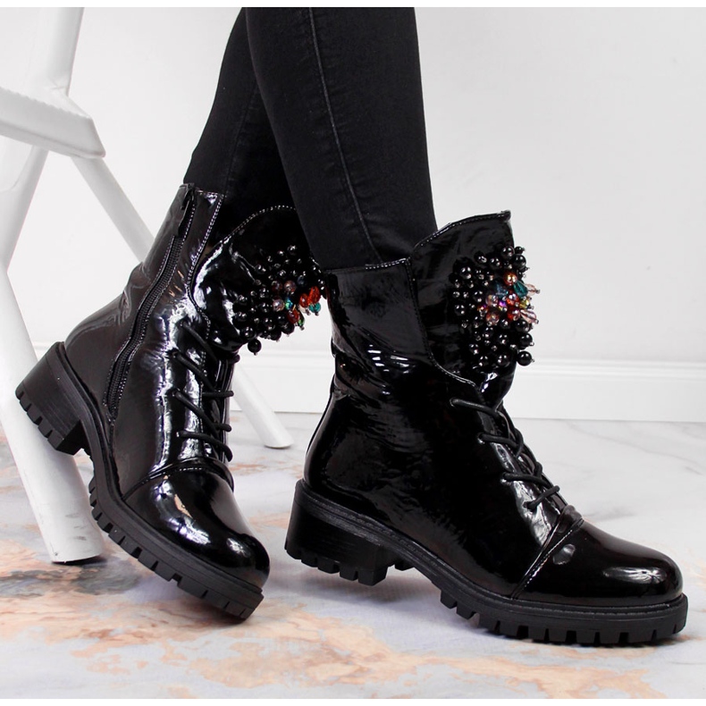 Naisten saappaat helmillä, eristetty, patentoitu musta Jezzi RMR2071-15 1