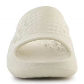 New Balance SUFHUPC3 varvastossut beige 1