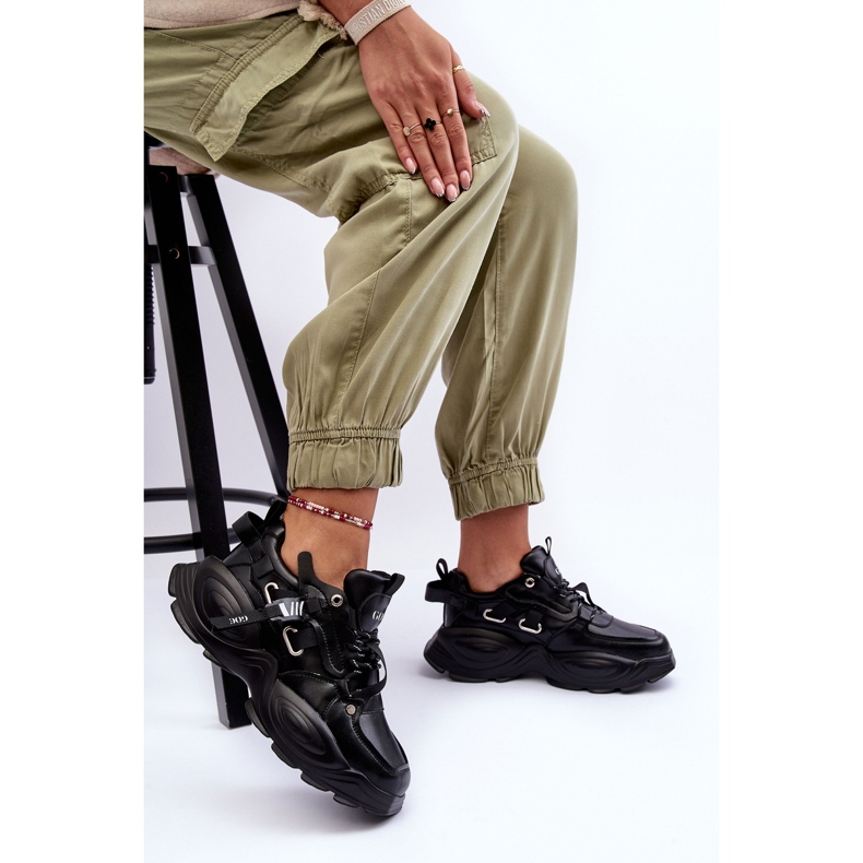 GOE MM2N4014 urheilulenkkarit mustat 2