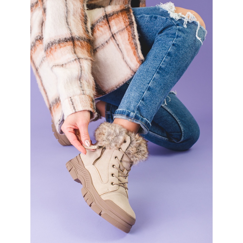 Beiget naisten saappaat Shelovet-turkilla 2