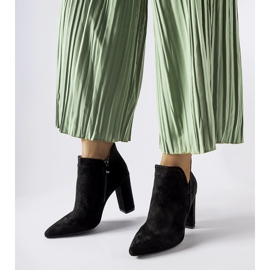 Mustat mokkanahkaiset Cammoro-nilkkurit 1