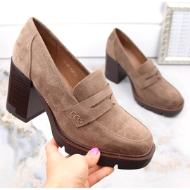 Beiget mokkanahkaiset naisten kengät korkealla korolla ja alustalla, Vinceza 58105 1