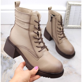 Naisten nahkaiset nilkkurit korkokengillä ja alustalla T.Sokolski Z23-44 beige 1