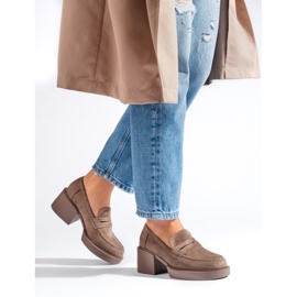 Shelovet beigen mokkanahkaiset naisten kengät 1