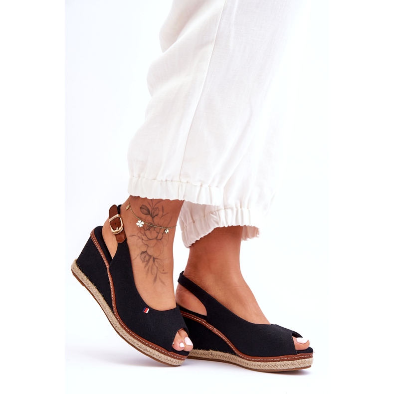 Naisten klassiset kiila sandaalit musta Katie 3