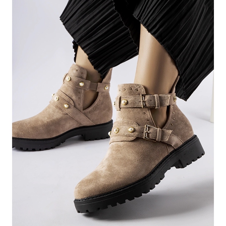 Provolon beige-koristeiset nilkkurit leikkauksilla 1