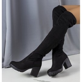 Mustat pitkät Nona eko-mokkanahkasaappaat 1