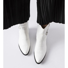 Henriette valkoiset korkeakorkoiset cowboysaappaat valkoinen 1