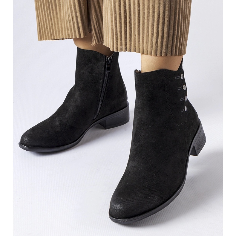 Mustat Decorah tasaiset saappaat 1