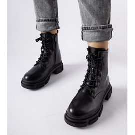 Musta klassikko Berto-työläiset 1