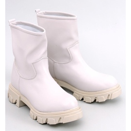 Grants Beige paksupohjaiset nilkkurit 1