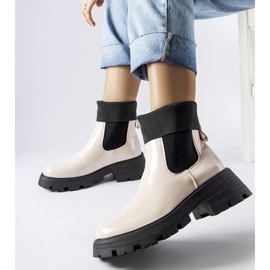 Breolungin beigenväriset työntösaappaat 2