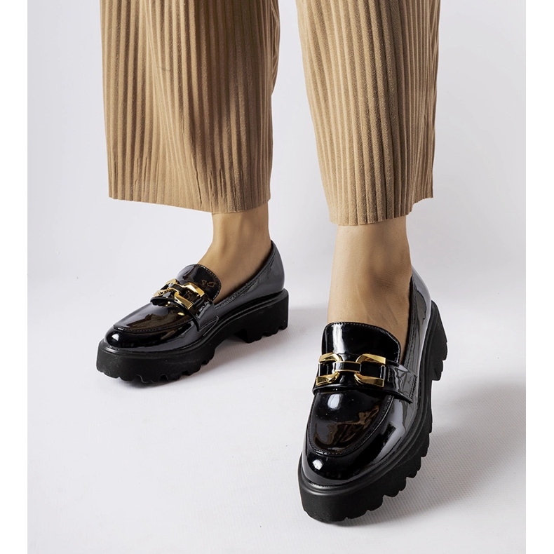 Inna Mustat patentoidut Clay-kengät 1