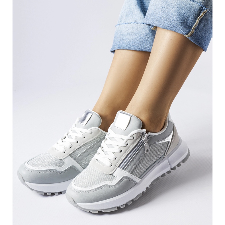 Camuzzonin harmaat ja hopeiset naisten tennarit 1