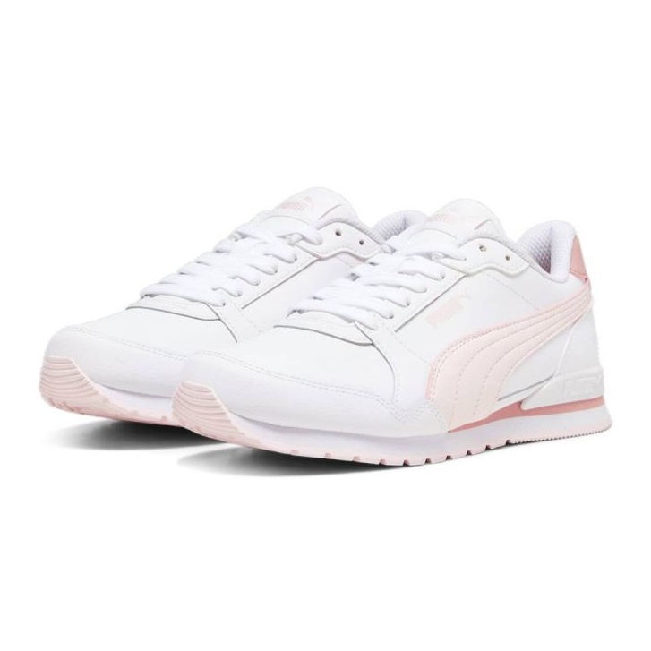 Puma St Runner V3 LW kengät 384855 18 valkoinen 1