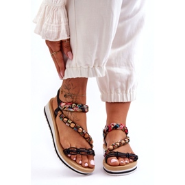 Mukavat naisten kiilan sandaalit mustalla helmillä 3