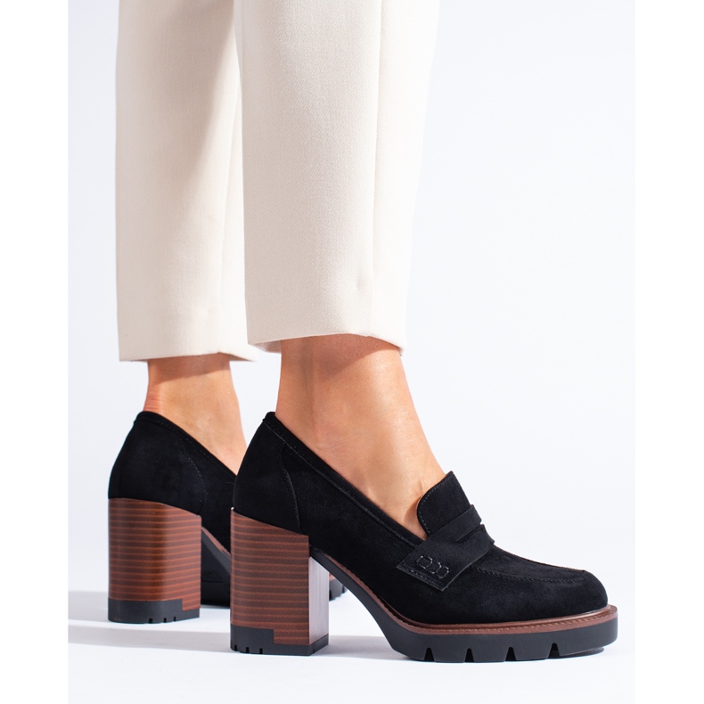 Shelovet naisten mustat mokkanahkaiset korkokengät 1