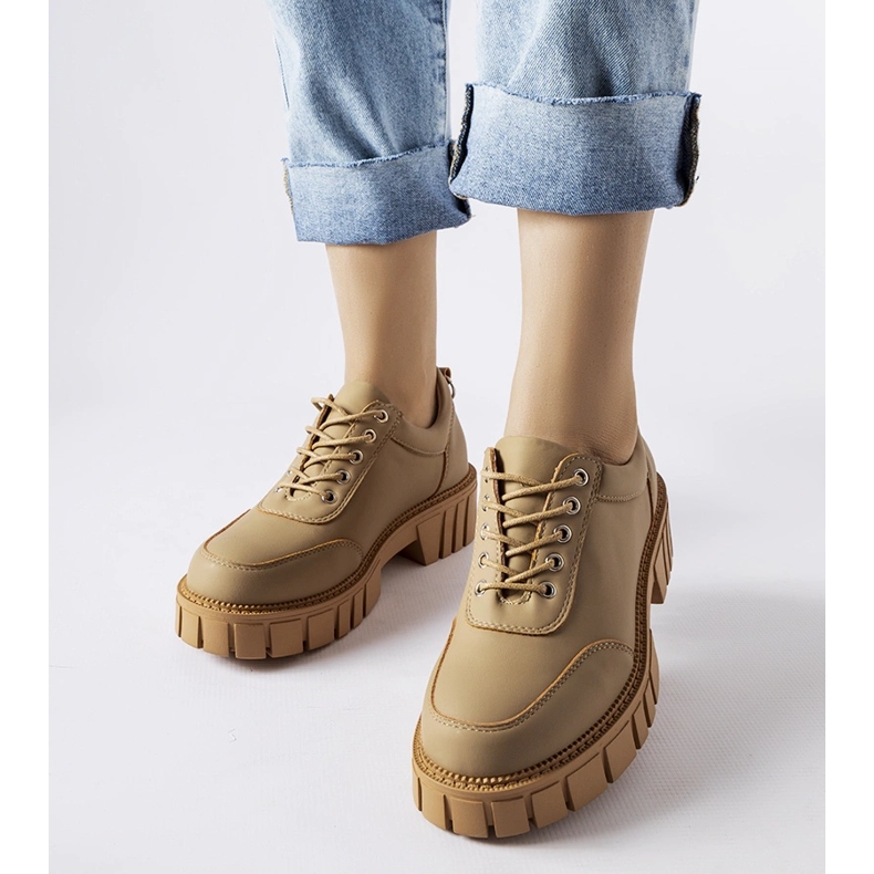 Severinon ruskeat mattapintaiset kengät beige 1