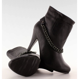 Ketjukengät 2010-3 Mustat 1