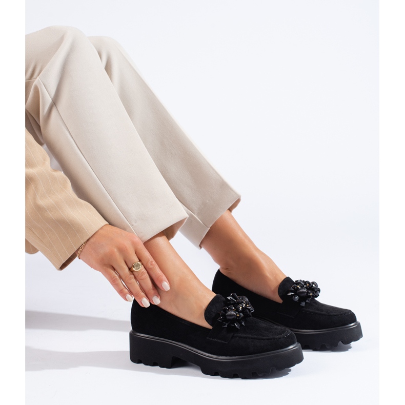 Shelovet naisten mustat mokkanahkaat 1