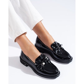 W. Potocki Naisten patentoidut kengät Potockin rusetilla musta 1