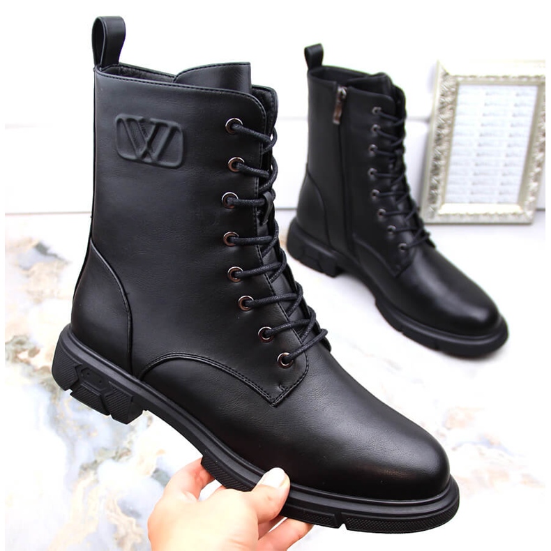 Naisten eristetyt nauha- ja vetoketjusaappaat, musta Filippo DBT4045 1