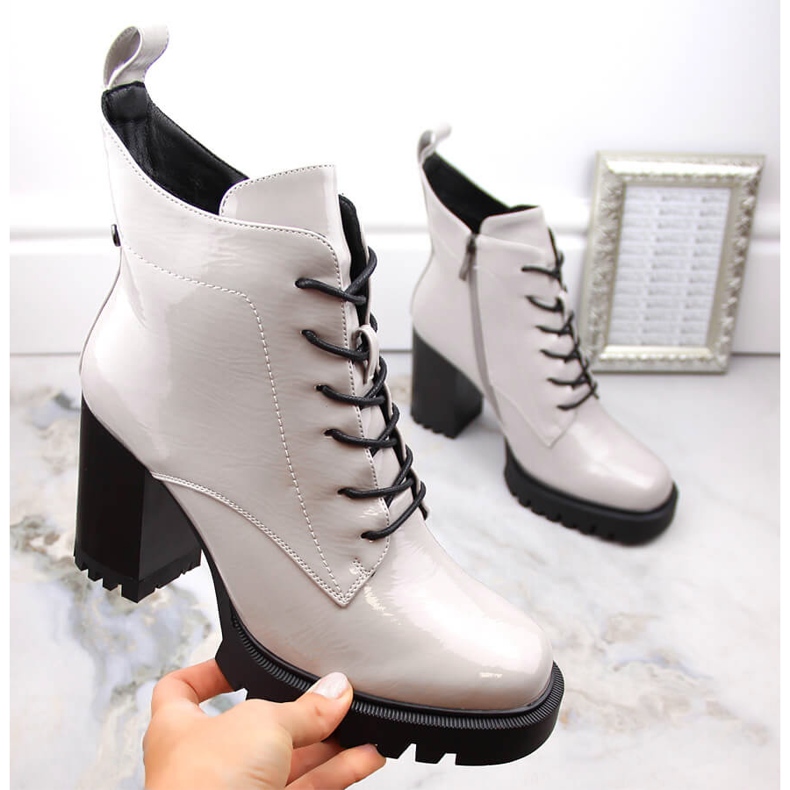 Naisten patentti, eristetyt nilkkurit, harmaa, S.Barski 1