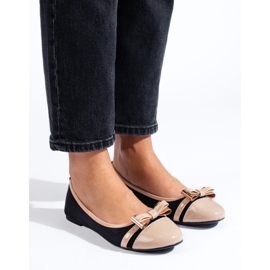 Shelovetin musta-beiget naisten balettiassut 2