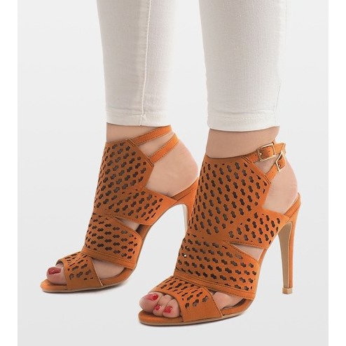 Kamelin harjasaappaat nastassa 238-5 ruskea 1