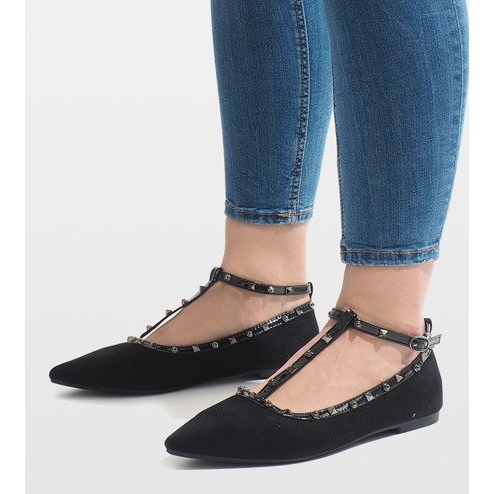 Mustat ballerinat 127-13 1